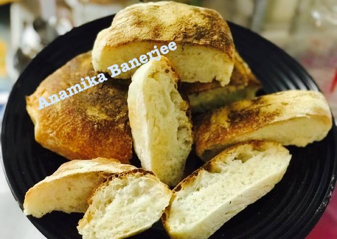 Italian Ciabatta Bread (No Knead)