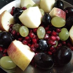 A picture of Fruit chaat.