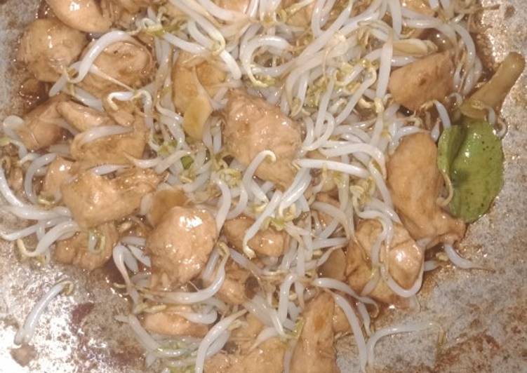 Toge Ayam Saori