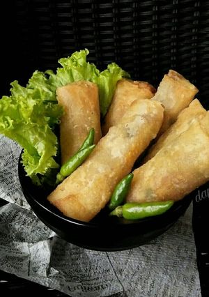 Foto resep LUMPIA Pedas isi Ayam Jamur