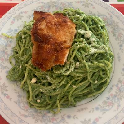 Tallarines al pesto ?? Receta de Laura Del Rio ??- Cookpad