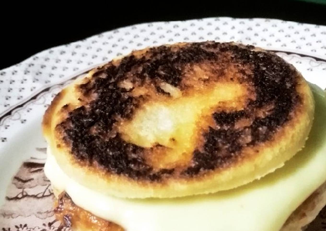 Ayam, telur dan keju