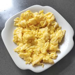 A picture of Scrambled Eggs.