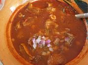 Una foto de menudo con carne