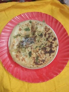 আমৃতসরি কুলচা (amritsari kulcha recipe in Bengali) রেসিপির প্রধান ছবি