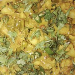 A picture of Patta Gobhi aloo.