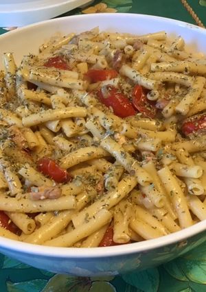 Une photo de Macaronis au gorgonzola,bacon et tomates cerises façon one pot pasta