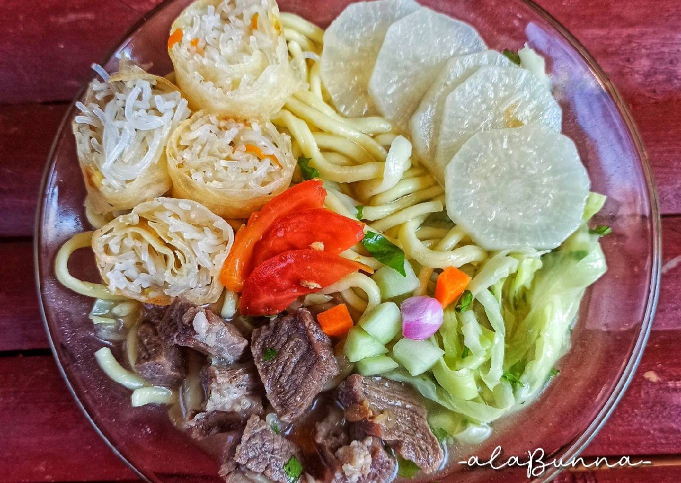572. Soto Mie Bogor (Kuah Bening)