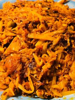 মাছের মাথা দিয়ে বাঁধাকপি (macher matha diye badhakopi recipe in Bengali) রেসিপির প্রধান ছবি