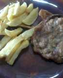 Marineras de carne con bastones de papas
