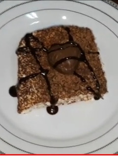 A picture of Biscuit cake.