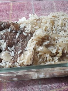 Una foto de Rosbife a la cacerola/con arroz