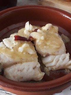 Una foto de Bacalao al pil pil