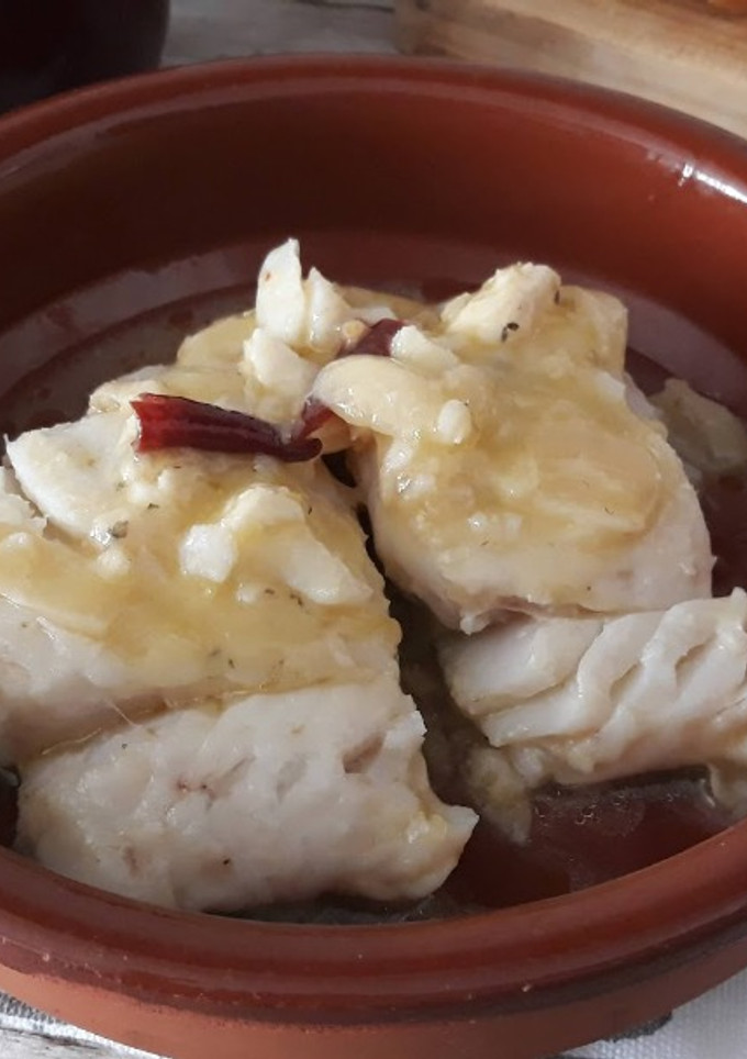 Una foto de Bacalao al pil pil