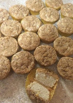 A picture of Apple Muffins.