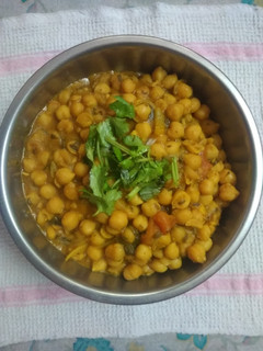 கொண்டைக்கடலை மசாலா (Kondaikadalai masala recipe in tamil) செய்முறை முக்கிய புகைப்படம்