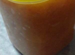 Una foto de Mermelada de papaya/ mamón