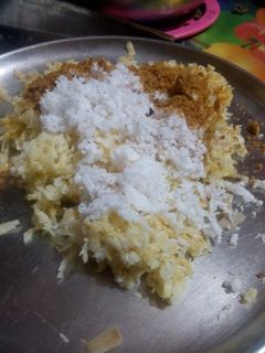 மரவள்ளி க்கிழங்கு புட்டு (Maravalli kilanku puttu recipe in tamil) செய்முறை முக்கிய புகைப்படம்