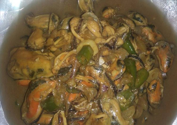 Resep Kerang lobok ijo nyemek2s yang mengenyangkan