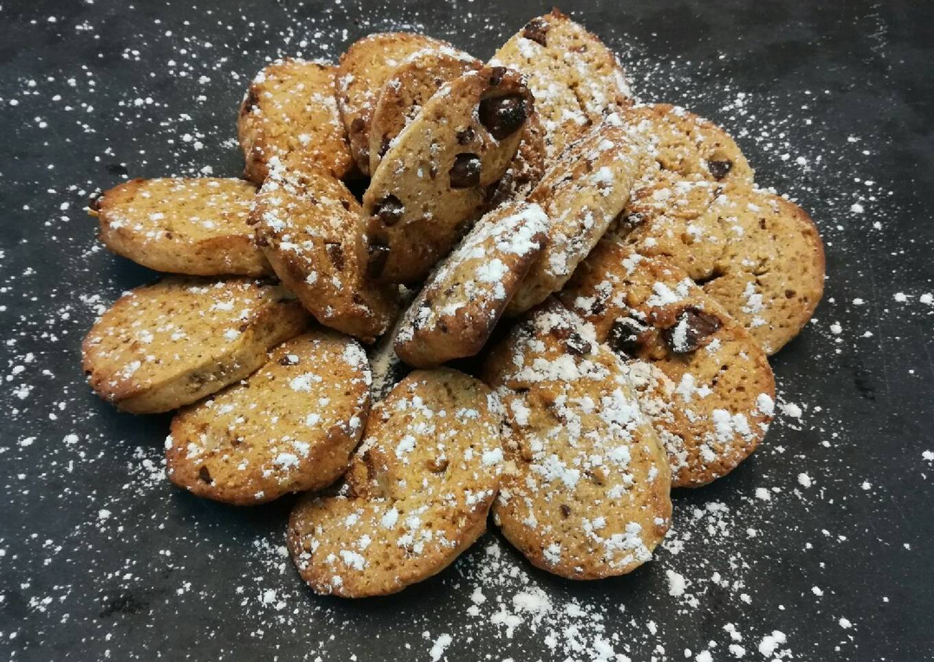 Galletas de lentejas con copos de avena y gotas de chocolate