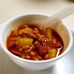 A picture of Hawaiian Beans & Wieners.