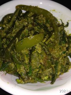 भिंडी कैप्सिकम (Bhindi Capsicum recipe in Hindi) रेसिपी मुख्य फोटो