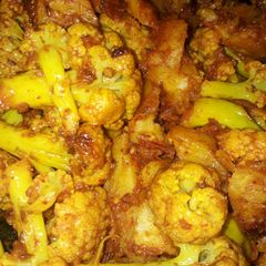 A picture of Veg aloo gobhi.