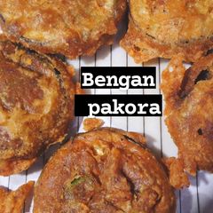 A picture of Bengan pakora.