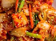 Una foto de kimchi de repollo