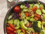سالاد با سس رژیمی بی نظیر👩🏼‍🍳