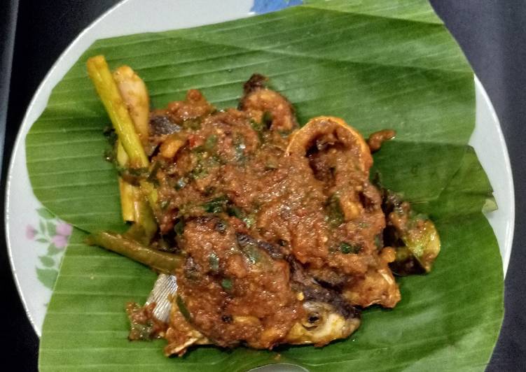 Resep: Bandeng Bumbu Bali farah quinn