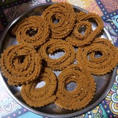 A picture of Chakri.