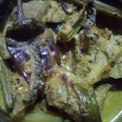 A picture of Bitter gourd and veg curry.