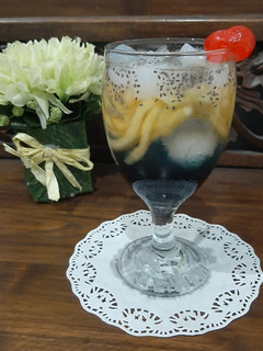 Foto resep Es Blewah Sirup Bunga Telang