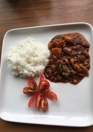 A picture of Beans with all.