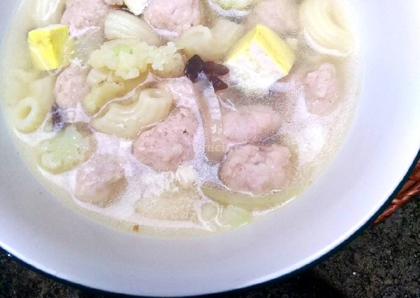 Sop Tahu Bola Ayam MPASI 12+