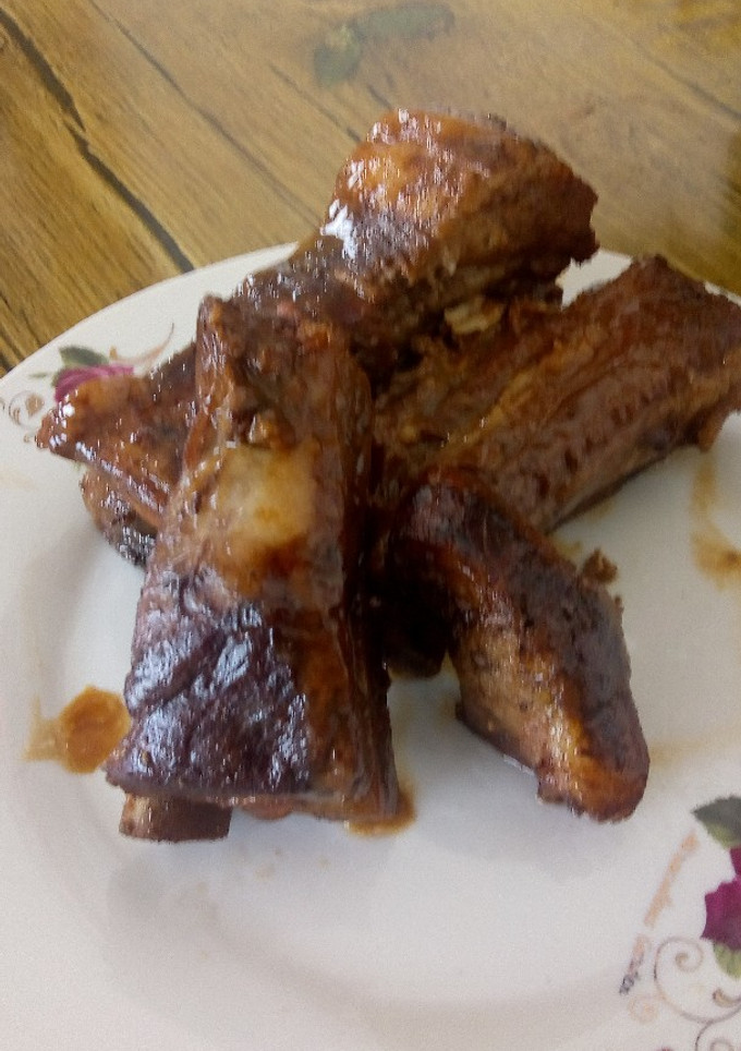 Una foto de Costillar en vino con soja