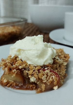 A picture of Apple Cobbler.