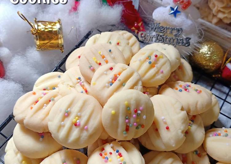 Bagaimana Menyiapkan #76 Whipped Shortbread Cookies yang Lezat