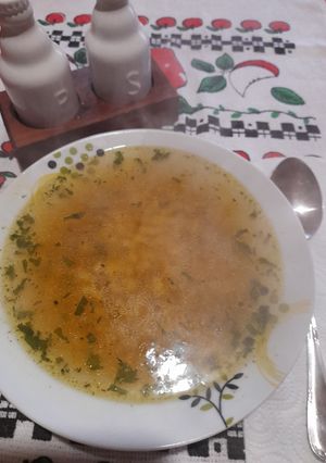 O poză a rețetei Supă de vită cu tarhană.