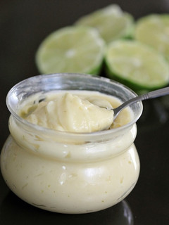 Una foto de Crema de lima