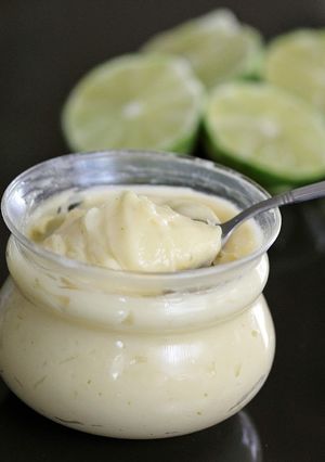 Una foto de Crema de lima