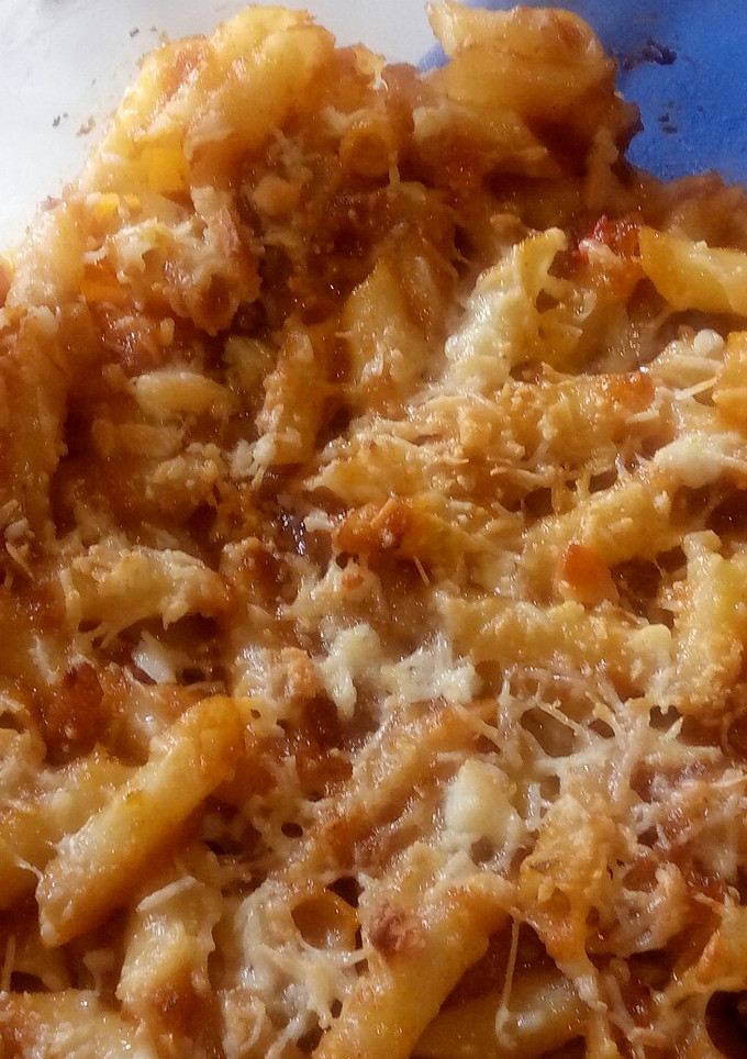 Una foto de Macarrones con panceta gratinados