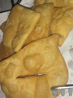 Una foto de Tortas fritas 🤗✨