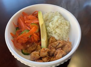 Una foto de Pollo teriyaki hecho en casa