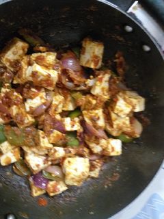 कड़ाही पनीर (kadai paneer recipe in hindi) रेसिपी मुख्य फोटो