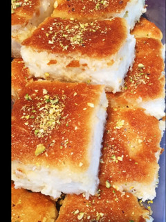 صورة لوصفة نمورة بالقشطة