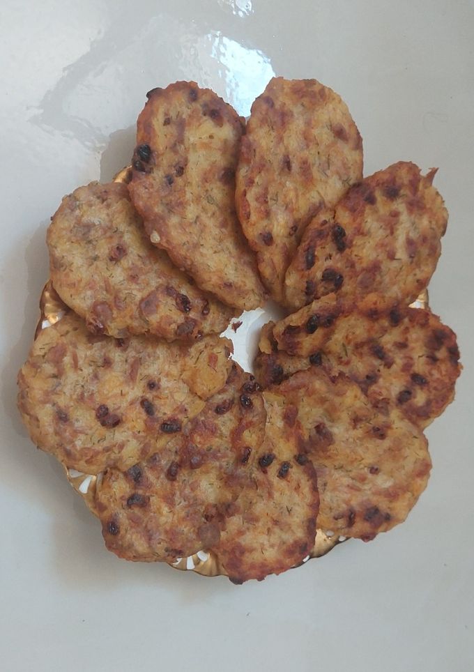 عکسی از دستور کوکو سیب زمینی با تن ماهی