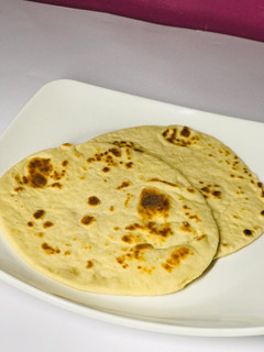 A picture of Shawarma bread.