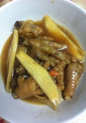 รูปของ ตีนไก่ตุ๋นยาจีน